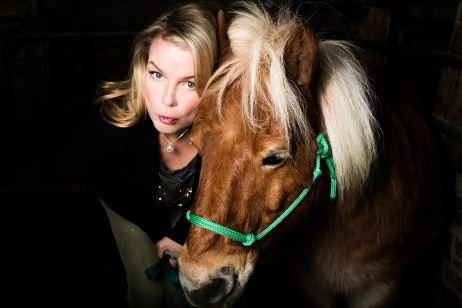 Komikerin Mirja Boes im Interview