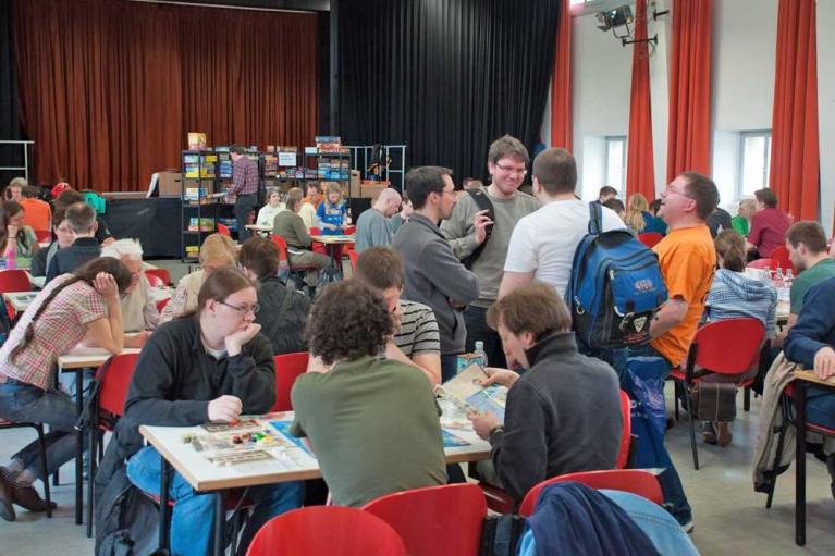 Spiele
