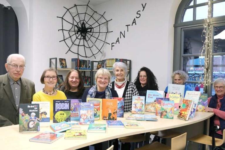 Kinder und Jugendliche fürs Lesen begeistern