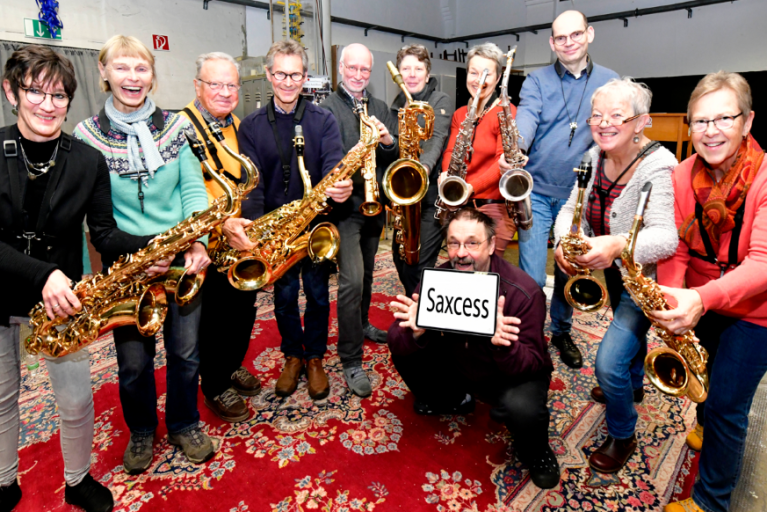 Saxofone und Himmelskörper