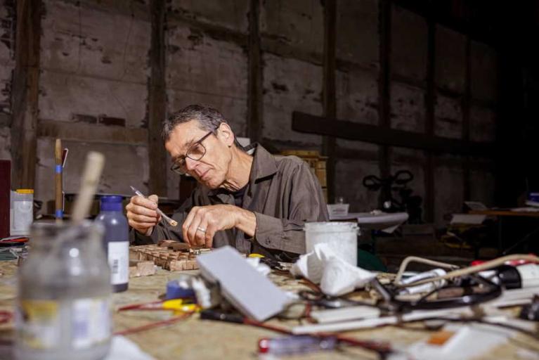 Eröffnung der Ausstellung „Cabinet of Wonders"