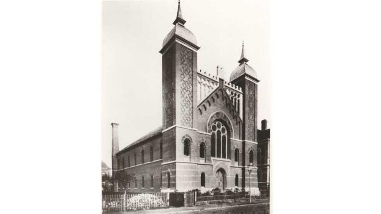 um 1900