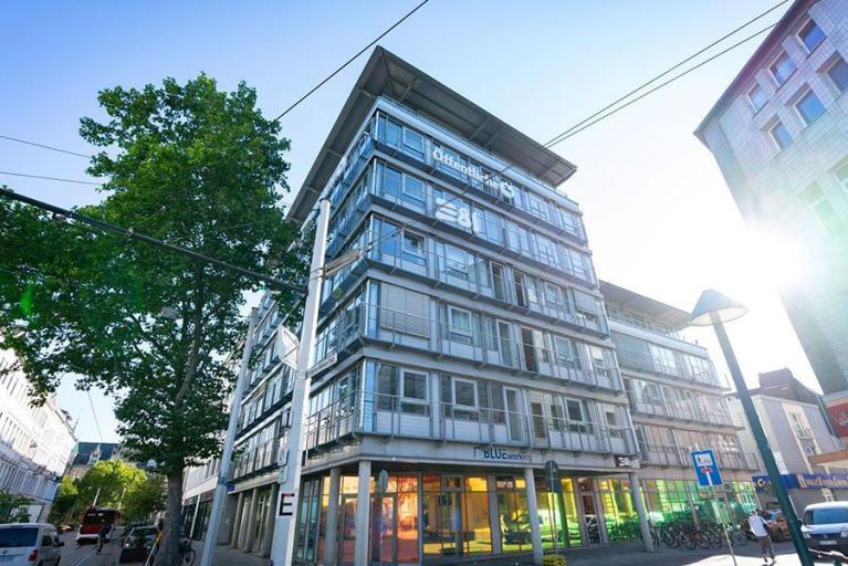 Amelie Hinz über Braunschweigs neuen Eventspace 381