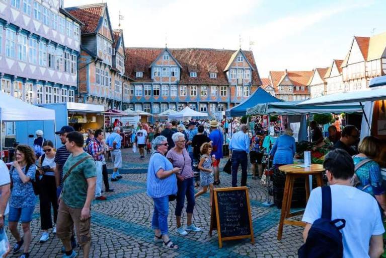 Wolfenbütteler Abendmarkt lockte zahlreiche Gäste an
