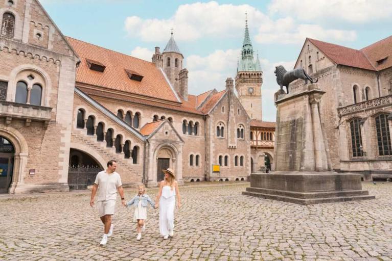 Burgplatz