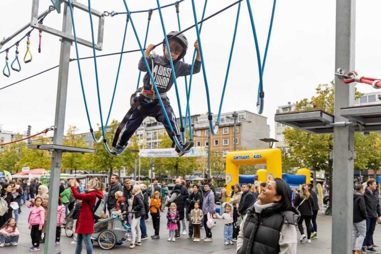 Von Astronautentraining bis Kreativwerkstatt