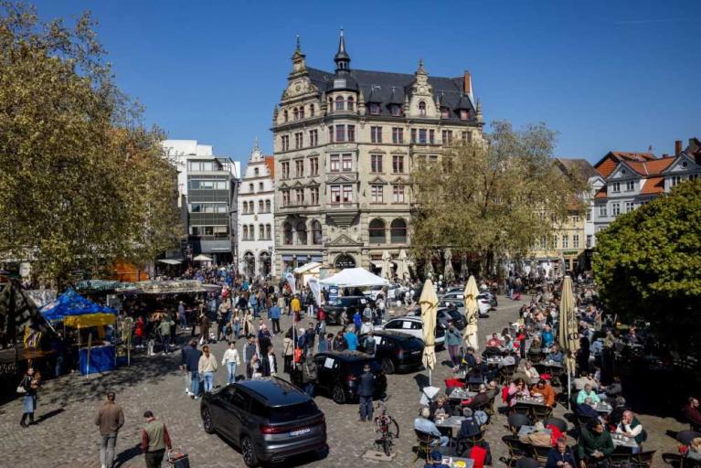 Fahrtwind, Frühlingsluft und Flanierlaune