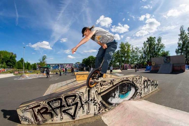 „Trashpark“ feiert Jubiläum mit „Skate Riot“