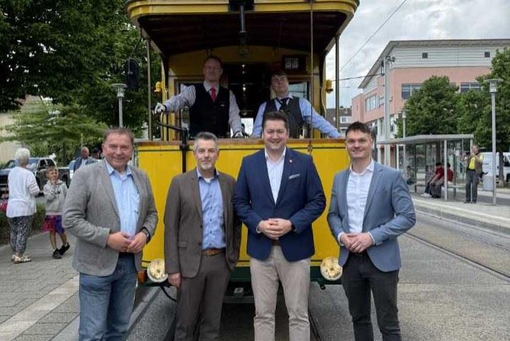 Die Stadtbahnlinie 1 fährt jetzt wieder bis nach Stöckheim