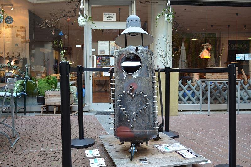 Am Samstag, 24. November findet auf dem Schlossplatz eine Abschlussveranstaltung statt. Hier werden noch einmal alle Figuren zusammen aufgestellt.