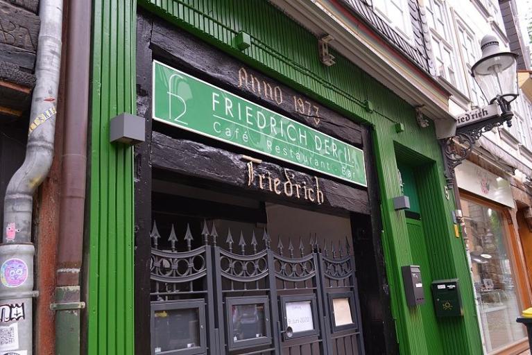 Das F2 - grüne Oase im Magniviertel