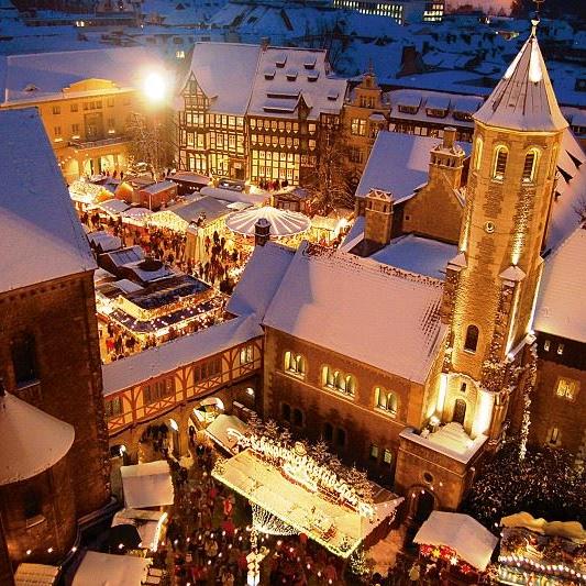 Weihnachtlicher Zauber: Der Braunschweiger Weihnachtsmarkt lädt ab dem 27. November zum Verweilen und Staunen ein.