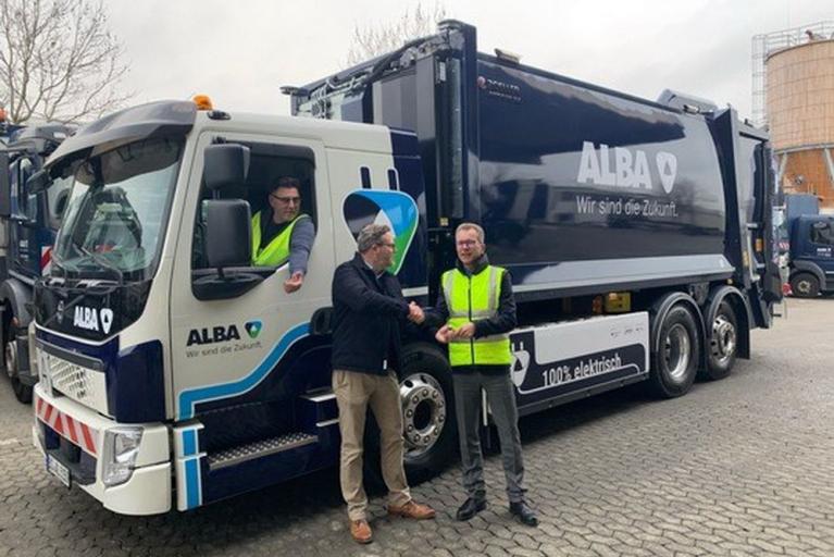 ALBAs Lkw-Flotte wird elektrisch – und leiser