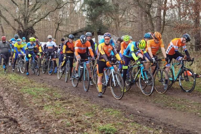 Braunschweiger Cross Rennen in Harxbüttel