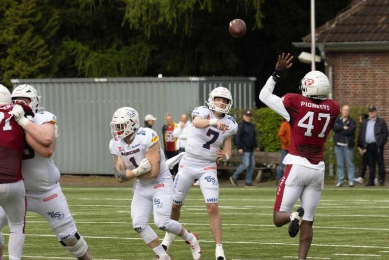 Braunschweig Lions bezwingen Pioneers mit 48:28