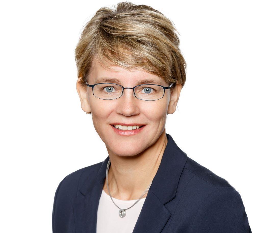 Frau Carola Brand, Leiterin Forschungsplanung und –netzwerke