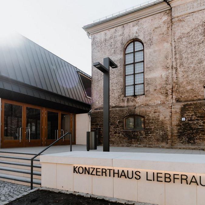 Konzerthaus_Liebfrauen_eingang_polyluchs_wtg-web