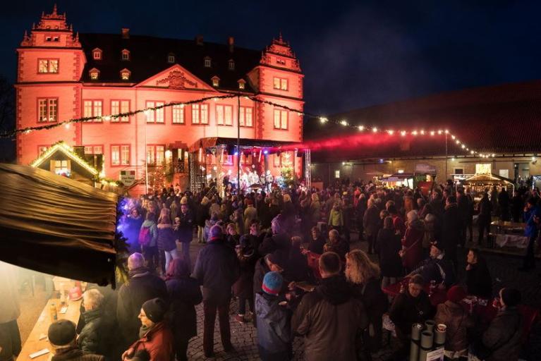 Adventstreff vor und im Schloss Salder