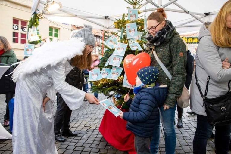 Ein Baum voller Wünsche